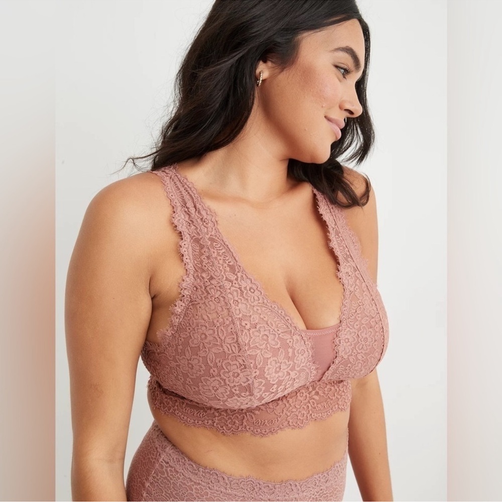 aerie Lace bra  in Dusty Pink